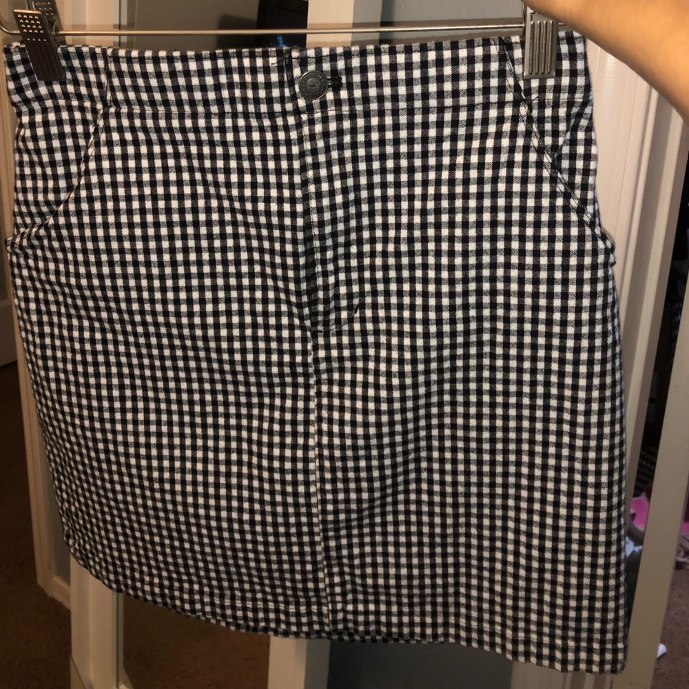 Hollister high rise plaid skirt!!